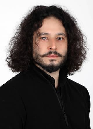 Direnç Dedeoğlu profil görseli
