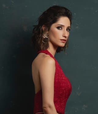 Nilay Erdönmez profil görseli
