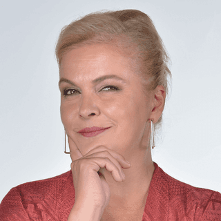 Nurseli İdiz profil görseli