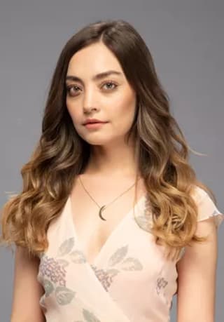 Zeynep Tuğçe Bayat profil görseli