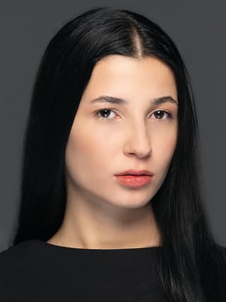 Nil Özdil profil görseli