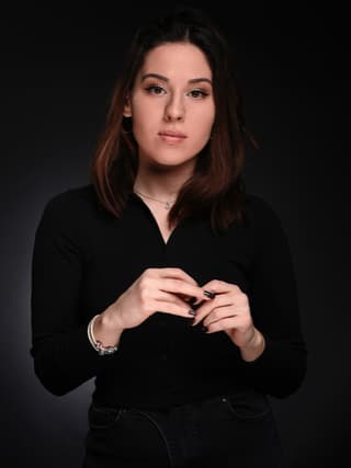 Nil Yıldız profil görseli