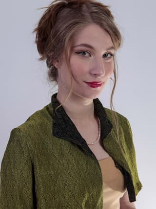 Nur Güven profil görseli