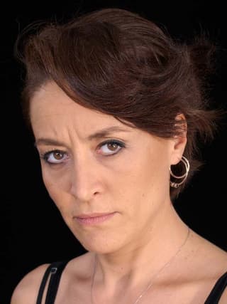Özlem Akdoğan profil görseli
