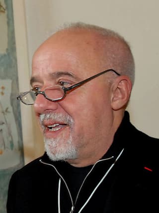 Paulo Coelho profil görseli
