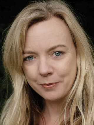 Suzie Miller profil görseli