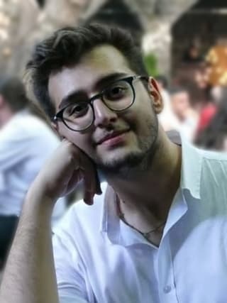 Tarık Yüce profil görseli