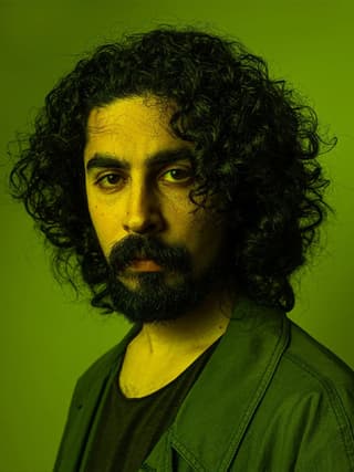 Umut Kambak profil görseli