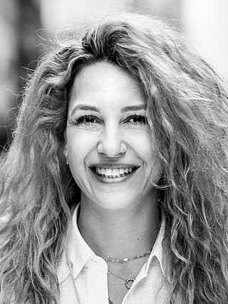 Zeynep Erdem profil görseli
