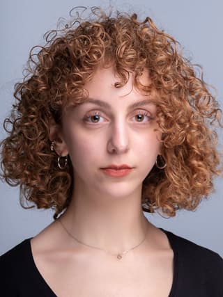 Zeynep Diker profil görseli